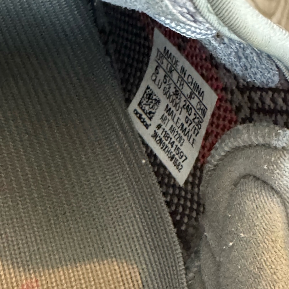 Yeezy Adidas Boost 350 - Picture 7 of 7